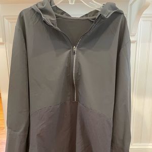 Lululemon grey Men’s size M Running jacket